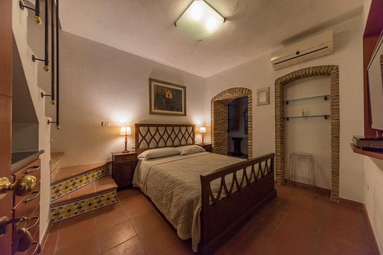 Hotel Relais Del Porto Cagliari Exterior foto
